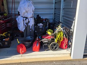 10 x 10 storage unit in Pembroke, NH