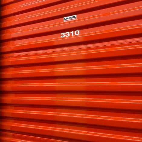 10 x 15 storage unit in Clinton Township, MI