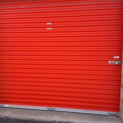 10 x 15 storage unit in Clinton Township, MI
