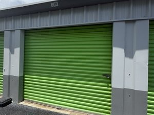 10 x 10 unit in Lakeland
