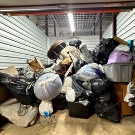 10 x 10 storage unit in Liberty, TX
