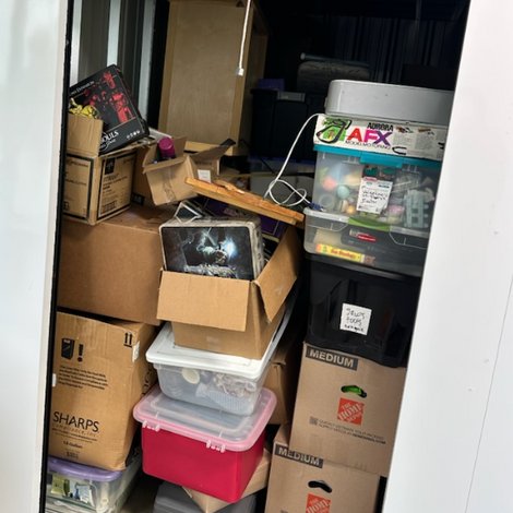 5 x 12 storage unit in Grafton, WI