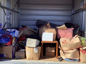 10 x 10 storage unit in Blvd radcliff, KY