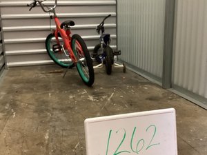 5 x 10 storage unit in Blvd radcliff, KY