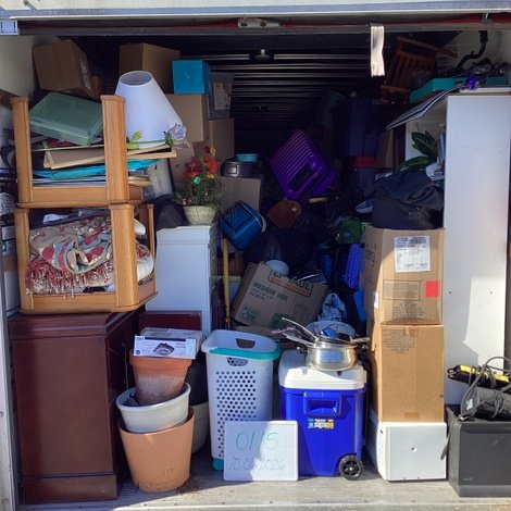 7 x 23 storage unit in Blvd radcliff, KY