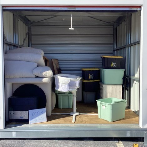 10 x 10 storage unit in Blvd radcliff, KY