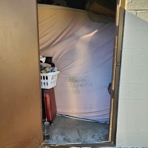 10 x 10 storage unit in Fredericksburg, VA