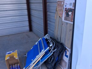 10 x 10 storage unit in Dallas, NC