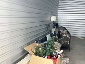 10 x 20 unit in Unknown