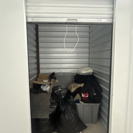 5 x 5 storage unit in Unknown, TX