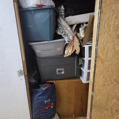 6 x 7 storage unit in Greer, SC