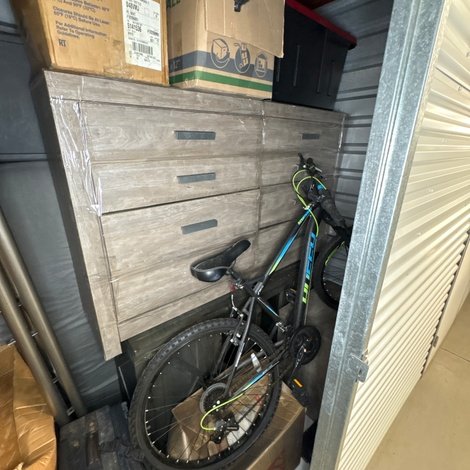 5 x 7 storage unit in Plano, TX