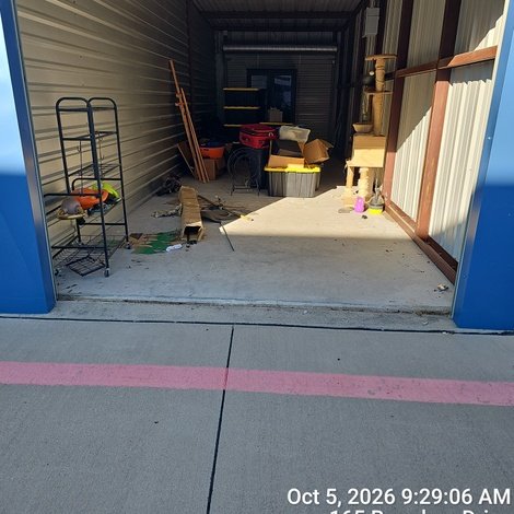 10 x 30 storage unit in Weatherford, TX