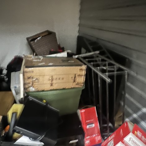 10 x 10 storage unit in Columbia, MD