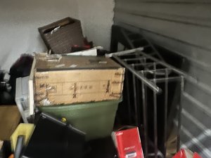 10 x 10 storage unit in Columbia, MD