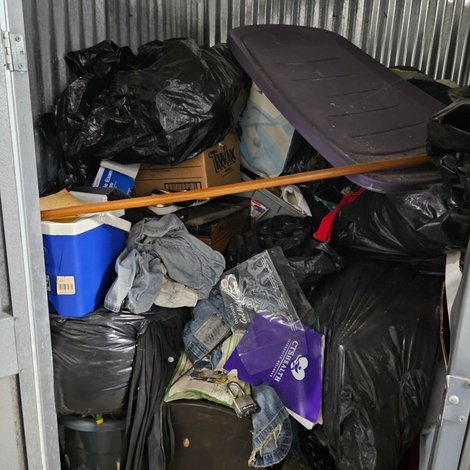 5 x 5 storage unit in Chicago, IL