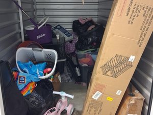 5 x 10 unit in Riverdale