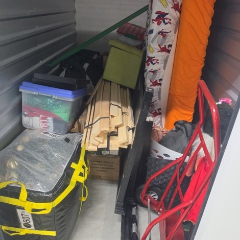 5 x 10 storage unit in Unknown, FL