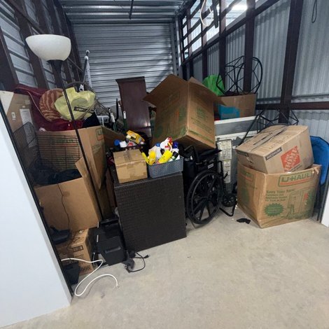 10 x 15 storage unit in Greenville, SC