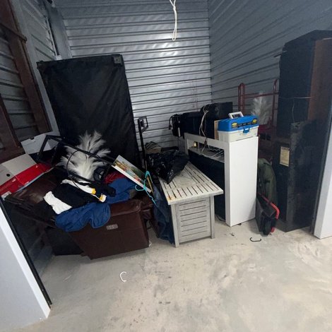 10 x 10 storage unit in Greenville, SC