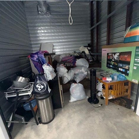 10 x 10 storage unit in Greenville, SC