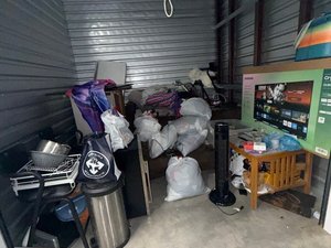 10 x 10 unit in Greenville
