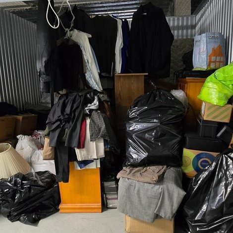 10 x 10 storage unit in Quincy, MA