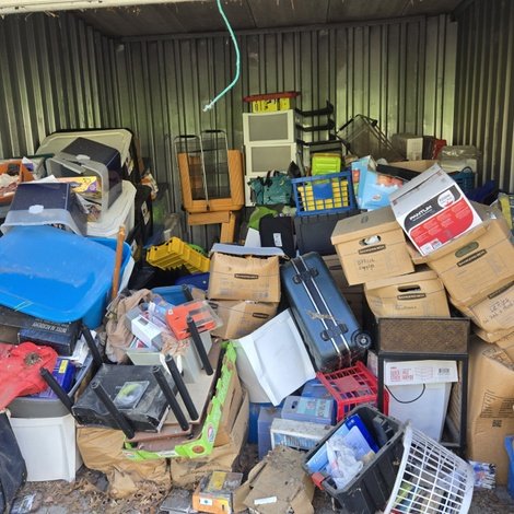 10 x 10 storage unit in North Reading, MA