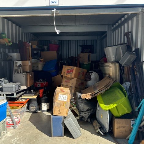 10 x 20 storage unit in Mt Airy, NC