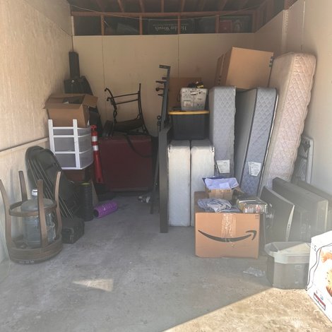 10 x 15 storage unit in San Marcos, CA