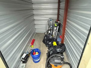 5 x 10 storage unit in Easton, PA