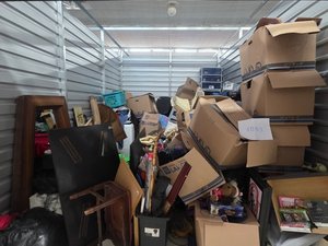 10 x 15 storage unit in Kingsport, TN