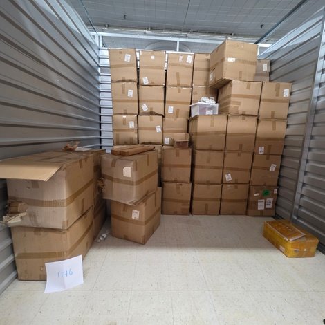 10 x 10 storage unit in Kingsport, TN