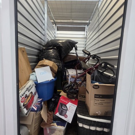 5 x 10 storage unit in Kingsport, TN