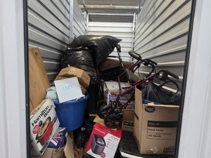 5 x 10 storage unit in Kingsport, TN