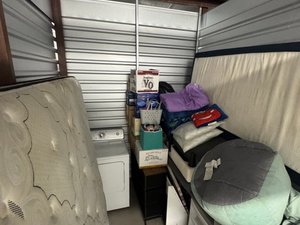 8 x 10 storage unit in Richfield, NC