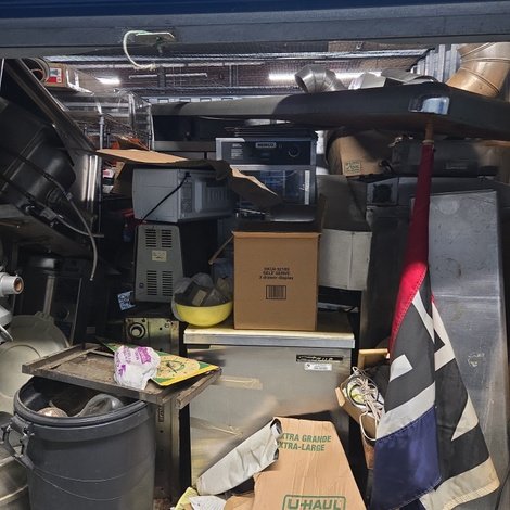 10 x 15 storage unit in Framingham, MA