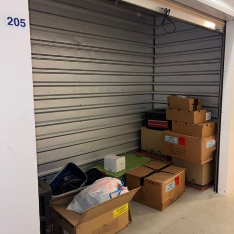 10 x 5 storage unit in Atwater, CA