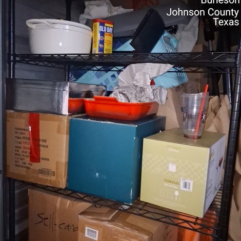 10 x 15 storage unit in Burleson, TX