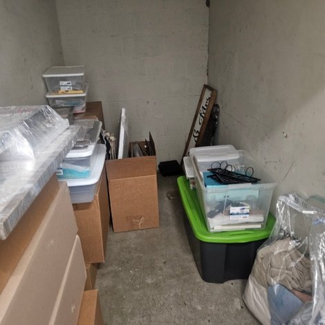 5 x 10 storage unit in Terre Haute, IN