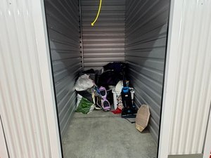 5 x 10 unit in Wilmington