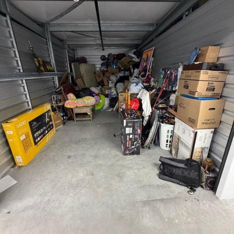 10 x 20 storage unit in Gastonia, NC