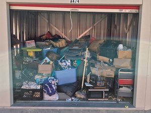 10 x 10 storage unit in Unknown, NC