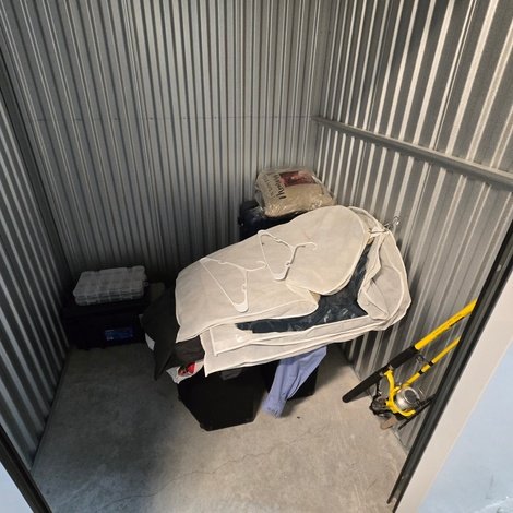 5 x 5 storage unit in Providence, RI
