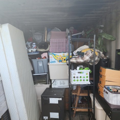 8 x 20 storage unit in Hamburg, PA