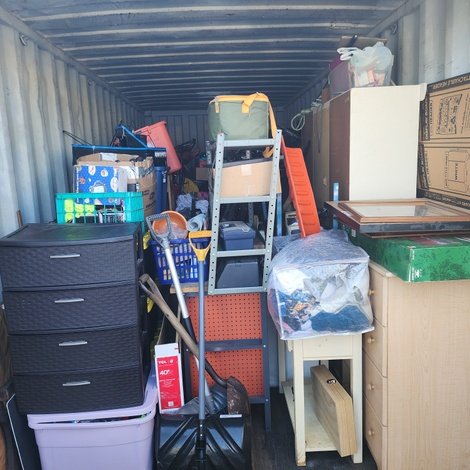 8 x 20 storage unit in Hamburg, PA