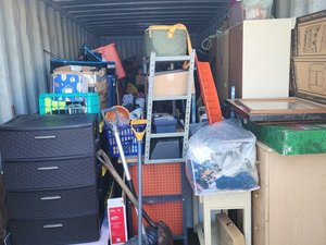 8 x 20 unit in Hamburg