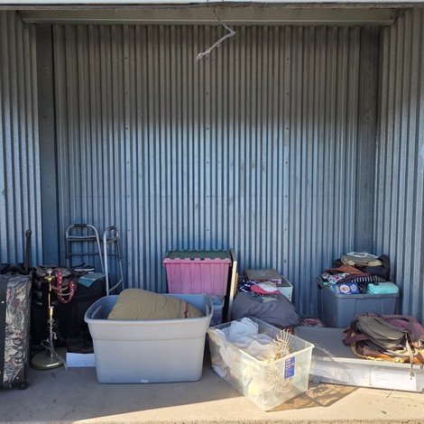5 x 10 storage unit in Delhi, CA
