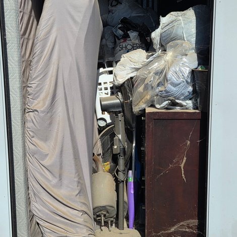 5 x 5 storage unit in Delhi, CA