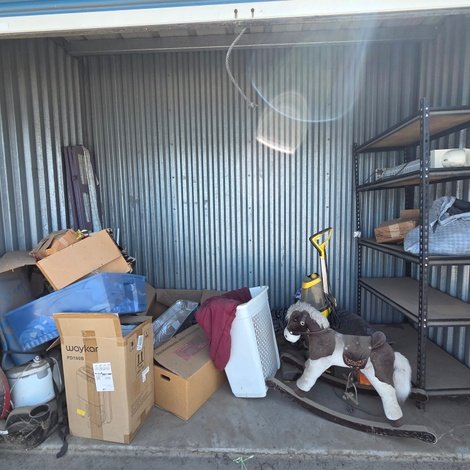 5 x 10 storage unit in Delhi, CA
